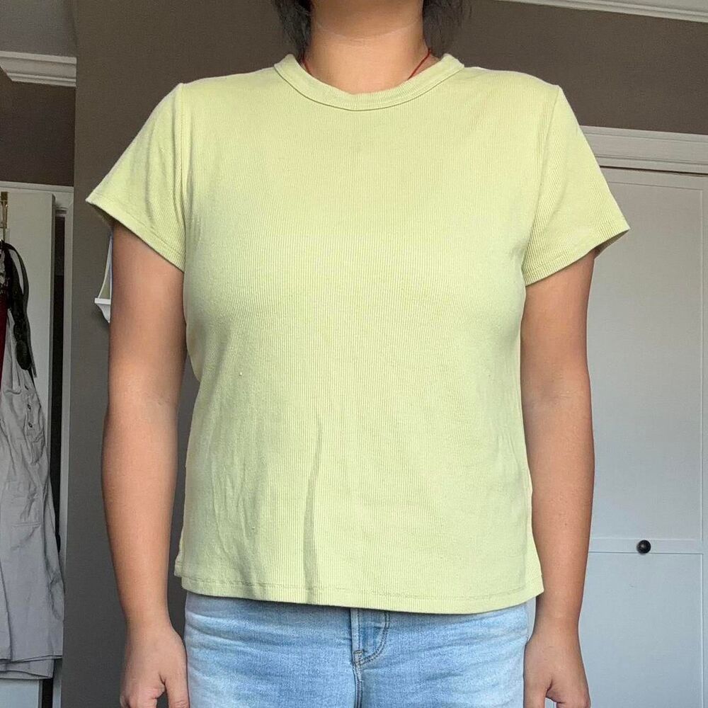 Old-navy Women's Green T-shirt - Picture 6 of 7